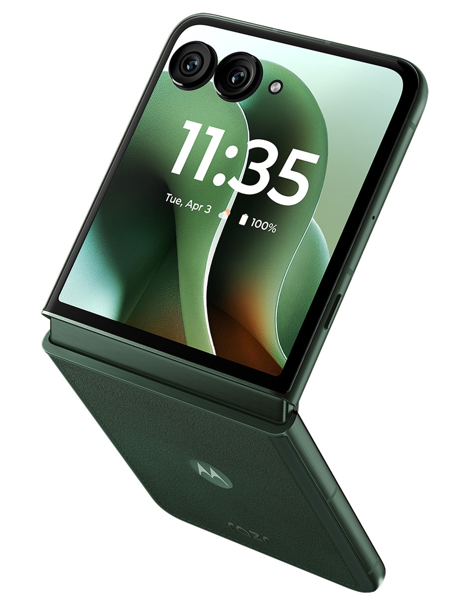Moto Razr 60 Ultra POLED 7 pulgadas 6