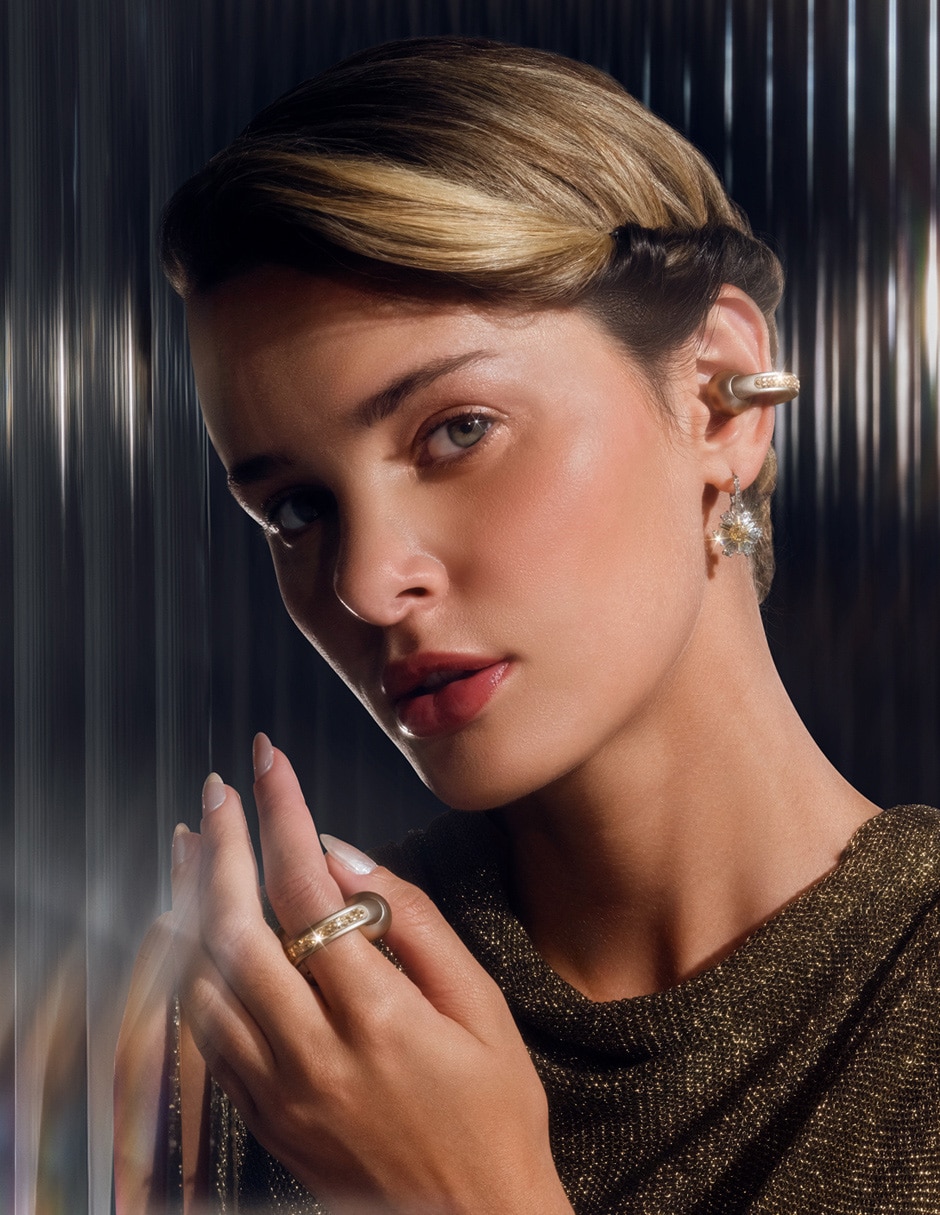 Audífonos on-ear Moto Buds Loop inalámbrica con cancelación de ruido 6